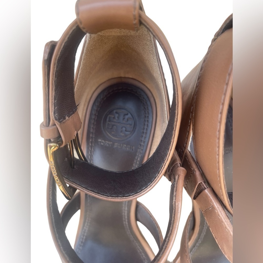 TORY BURCH women’s Size 8 Jones Bistro Brown
Leather Pump 4” Heels preloved - Picture 6 of 7